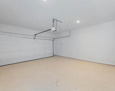 512 Clearlake Dr - Photo Thumbnail 31