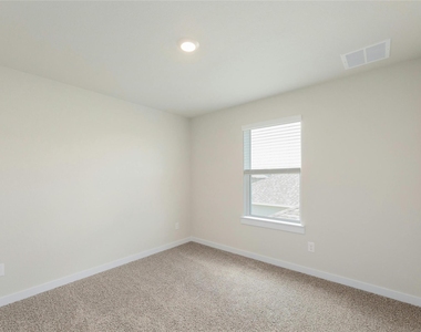 512 Clearlake Dr - Photo Thumbnail 28