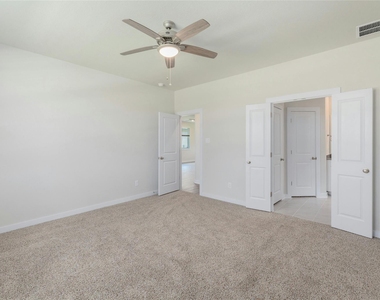512 Clearlake Dr - Photo Thumbnail 15