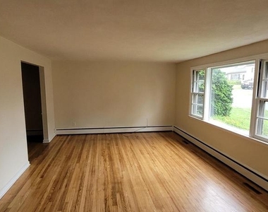 409 N Lynn Drive - Photo Thumbnail 23