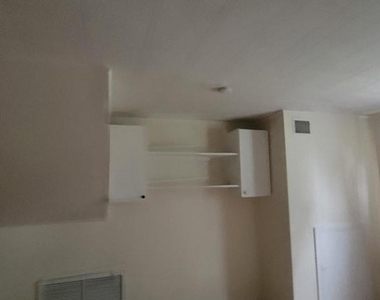 409 N Lynn Drive - Photo Thumbnail 29