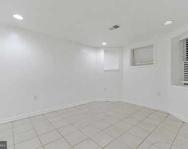 716 Nw Rock Creek Church Road Nw - Photo Thumbnail 3
