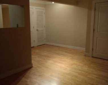 2835 Gainesville Street Se - Photo Thumbnail 3