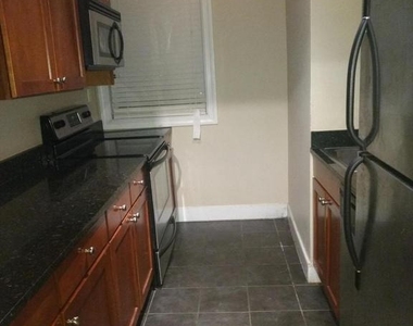 2835 Gainesville Street Se - Photo Thumbnail 2