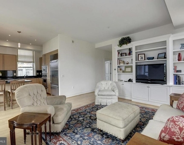 2425 L Street Nw - Photo Thumbnail 4