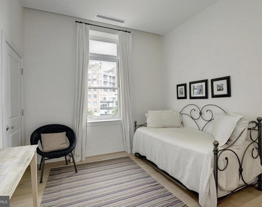 2425 L Street Nw - Photo Thumbnail 12