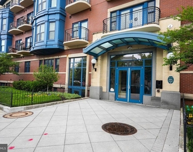 401 13th Street Ne - Photo Thumbnail 3