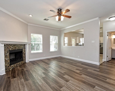 2007 Horizon Park Blvd - Photo Thumbnail 7