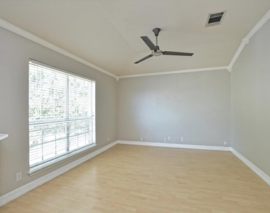 2007 Horizon Park Blvd - Photo Thumbnail 17
