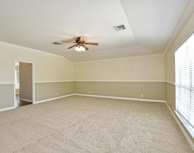 2007 Horizon Park Blvd - Photo Thumbnail 19