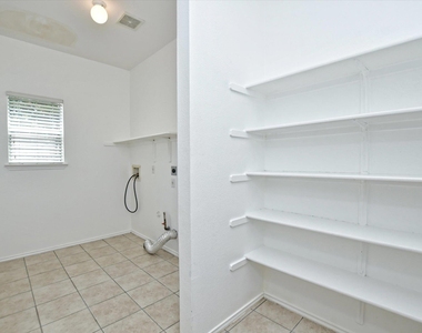 2007 Horizon Park Blvd - Photo Thumbnail 13
