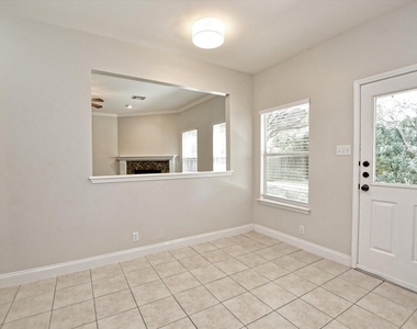 2007 Horizon Park Blvd - Photo Thumbnail 8