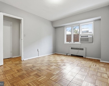 2720 Wisconsin Avenue Nw - Photo Thumbnail 14