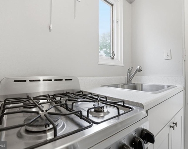 2720 Wisconsin Avenue Nw - Photo Thumbnail 7