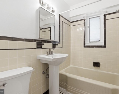 2720 Wisconsin Avenue Nw - Photo Thumbnail 18