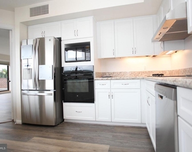 1015 33rd Street Nw - Photo Thumbnail 3