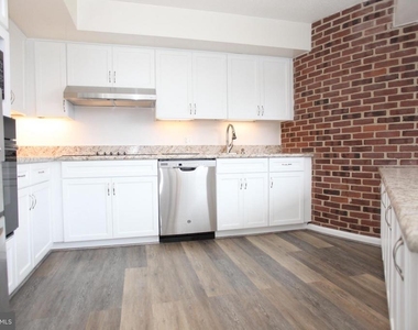 1015 33rd Street Nw - Photo Thumbnail 5