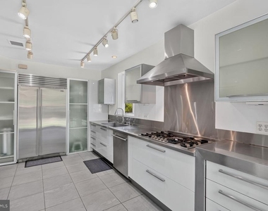 3113 45th Street Nw - Photo Thumbnail 15