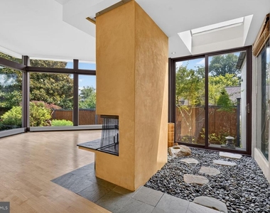 3113 45th Street Nw - Photo Thumbnail 10