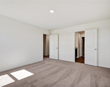 113 Sunnymeade Ln - Photo Thumbnail 12
