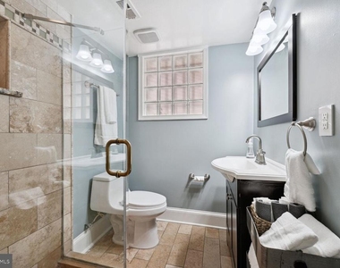 722 13th Street Se - Photo Thumbnail 10
