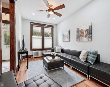 722 13th Street Se - Photo Thumbnail 3