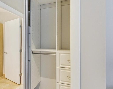 811 4th Street Nw - Photo Thumbnail 13