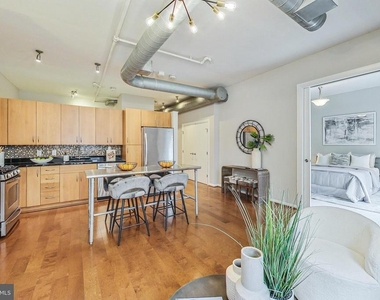 811 4th Street Nw - Photo Thumbnail 7
