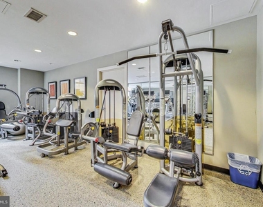 811 4th Street Nw - Photo Thumbnail 30