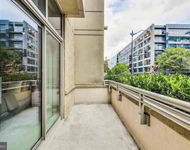 811 4th Street Nw - Photo Thumbnail 15
