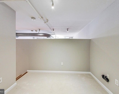 811 4th Street Nw - Photo Thumbnail 19