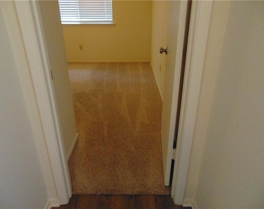 9213 Independence Loop - Photo Thumbnail 13