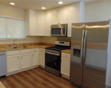 9213 Independence Loop - Photo Thumbnail 4