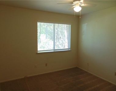 9213 Independence Loop - Photo Thumbnail 11