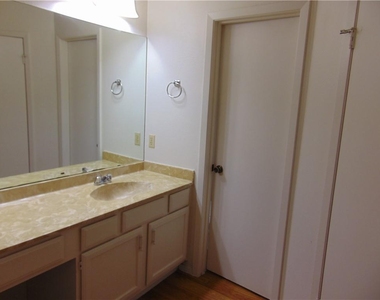9213 Independence Loop - Photo Thumbnail 17