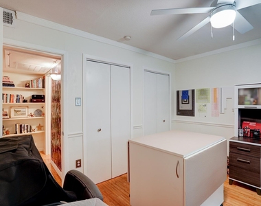 7920 Rockwood Ln - Photo Thumbnail 20