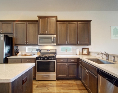 12205 Cottage Promenade Ct - Photo Thumbnail 2
