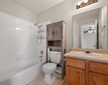 1720 Constantino Cir - Photo Thumbnail 25
