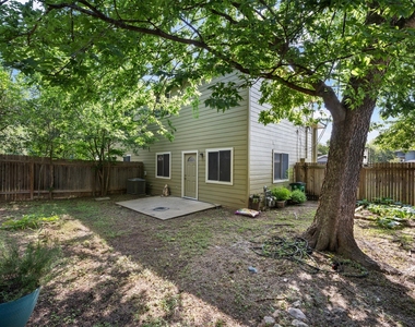 1720 Constantino Cir - Photo Thumbnail 27