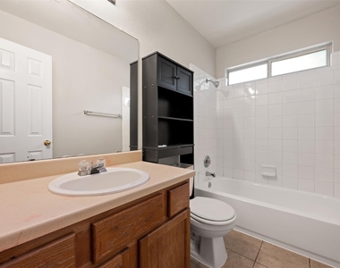 1720 Constantino Cir - Photo Thumbnail 23