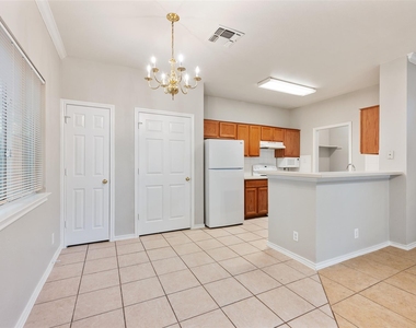 1720 Constantino Cir - Photo Thumbnail 11
