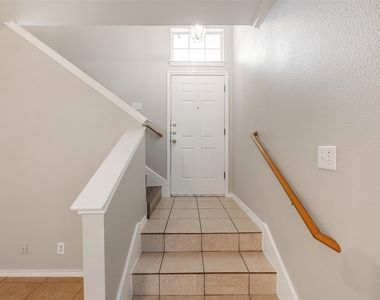 1720 Constantino Cir - Photo Thumbnail 3