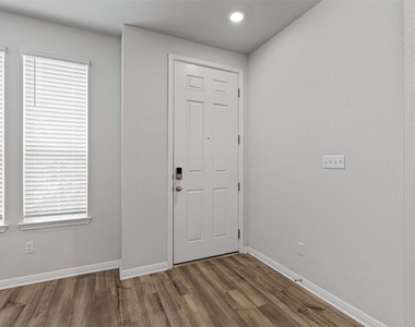 868 Lone Peak Way - Photo Thumbnail 2