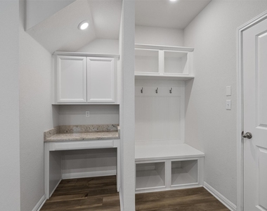 868 Lone Peak Way - Photo Thumbnail 10