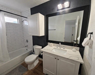 2012 Balsam Way - Photo Thumbnail 7