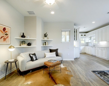 2330 Westforest Dr - Photo Thumbnail 3