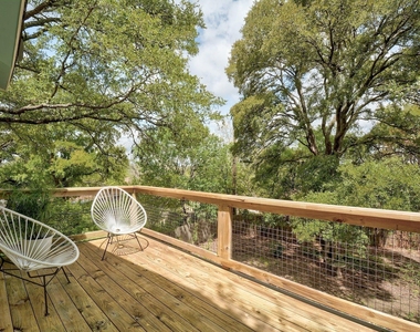 2330 Westforest Dr - Photo Thumbnail 19