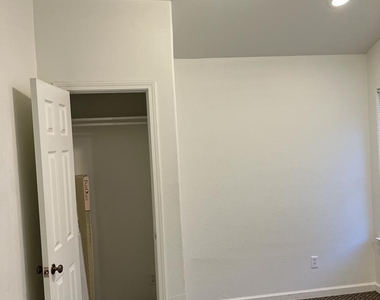 508 Nelray Blvd - Photo Thumbnail 4