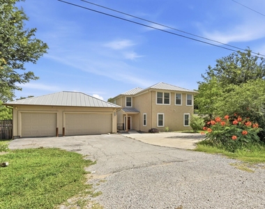 330 Howard Ln - Photo Thumbnail 1