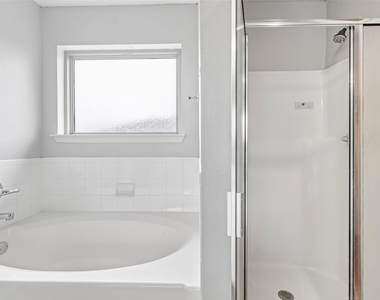 1309 Marlee Cir - Photo Thumbnail 20